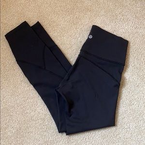 Lululemon In Movement Tights 25” Inseam